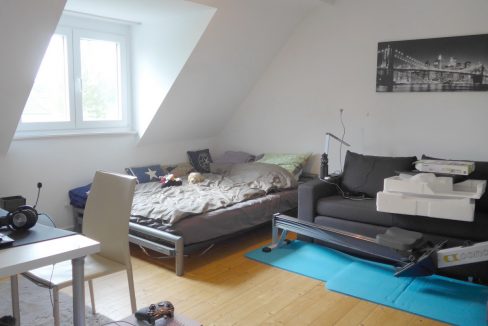 Schlafzimmer 2