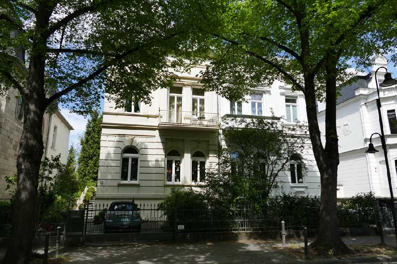 VERKAUFT! Schönes Gründerzeithaus im Villenviertel von Bad Godesberg