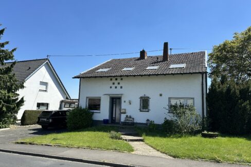 Straßenansicht