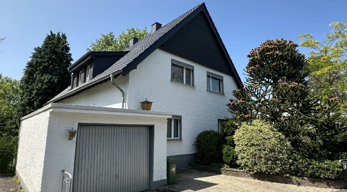 Straßenansicht