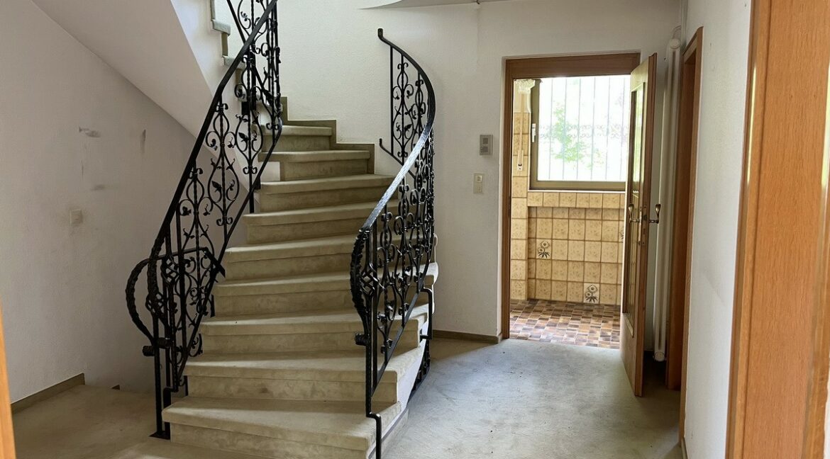 Diele mit Treppe