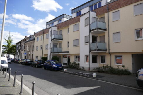 Straßenansicht