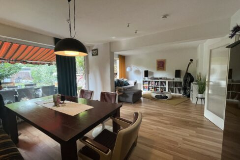 Wohn-/Esszimmer