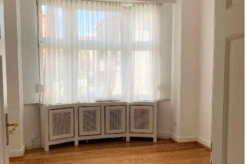 Erdgeschoss Schlafzimmer