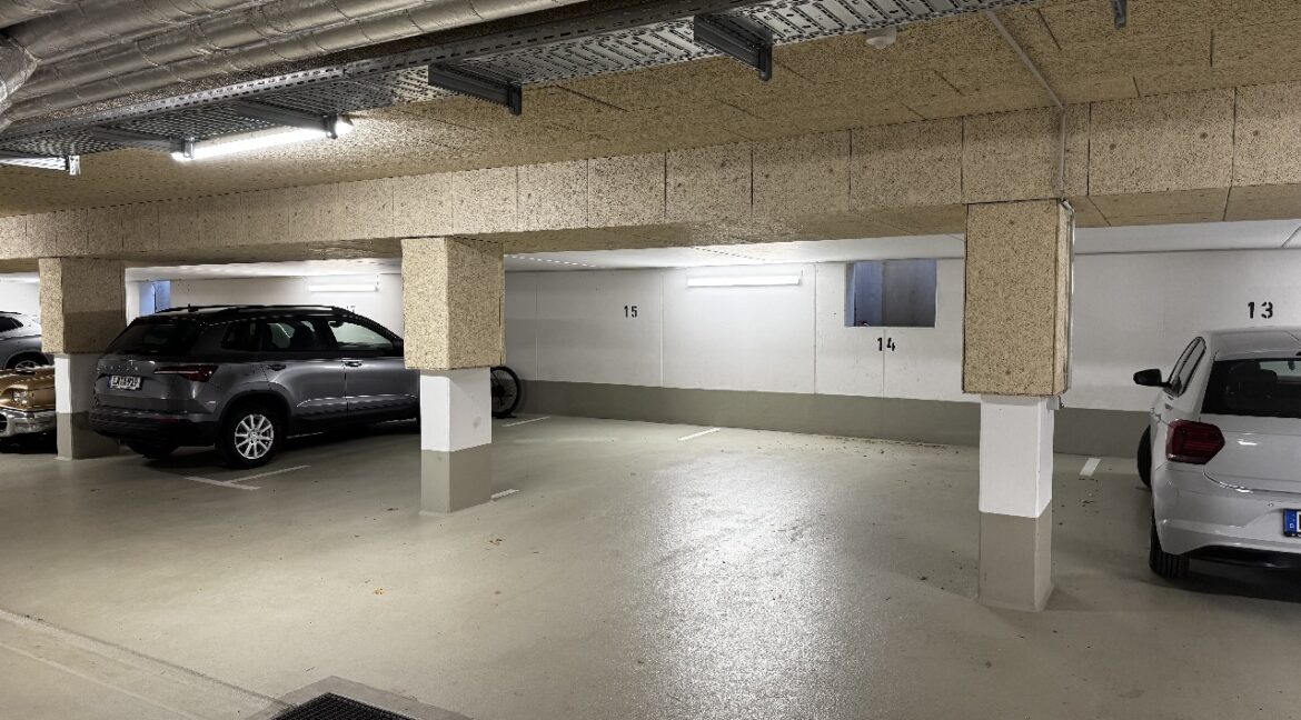 Tiefgaragenstellplatz