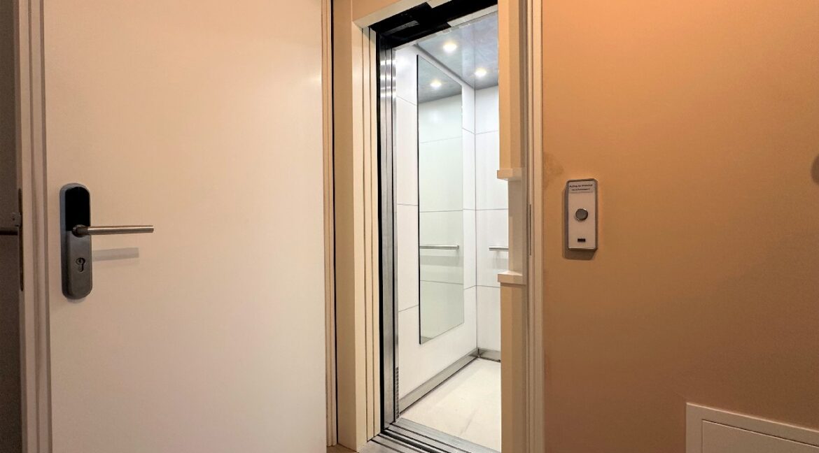 Aufzug bis in die Wohnung