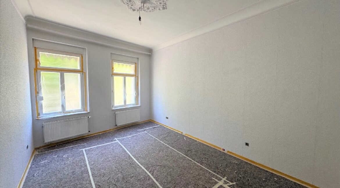 Altbau: Modernisierte 3-Zimmerwohnung mit Balkon und eigenem Garten in Bonn-Kessenich - Foto 2