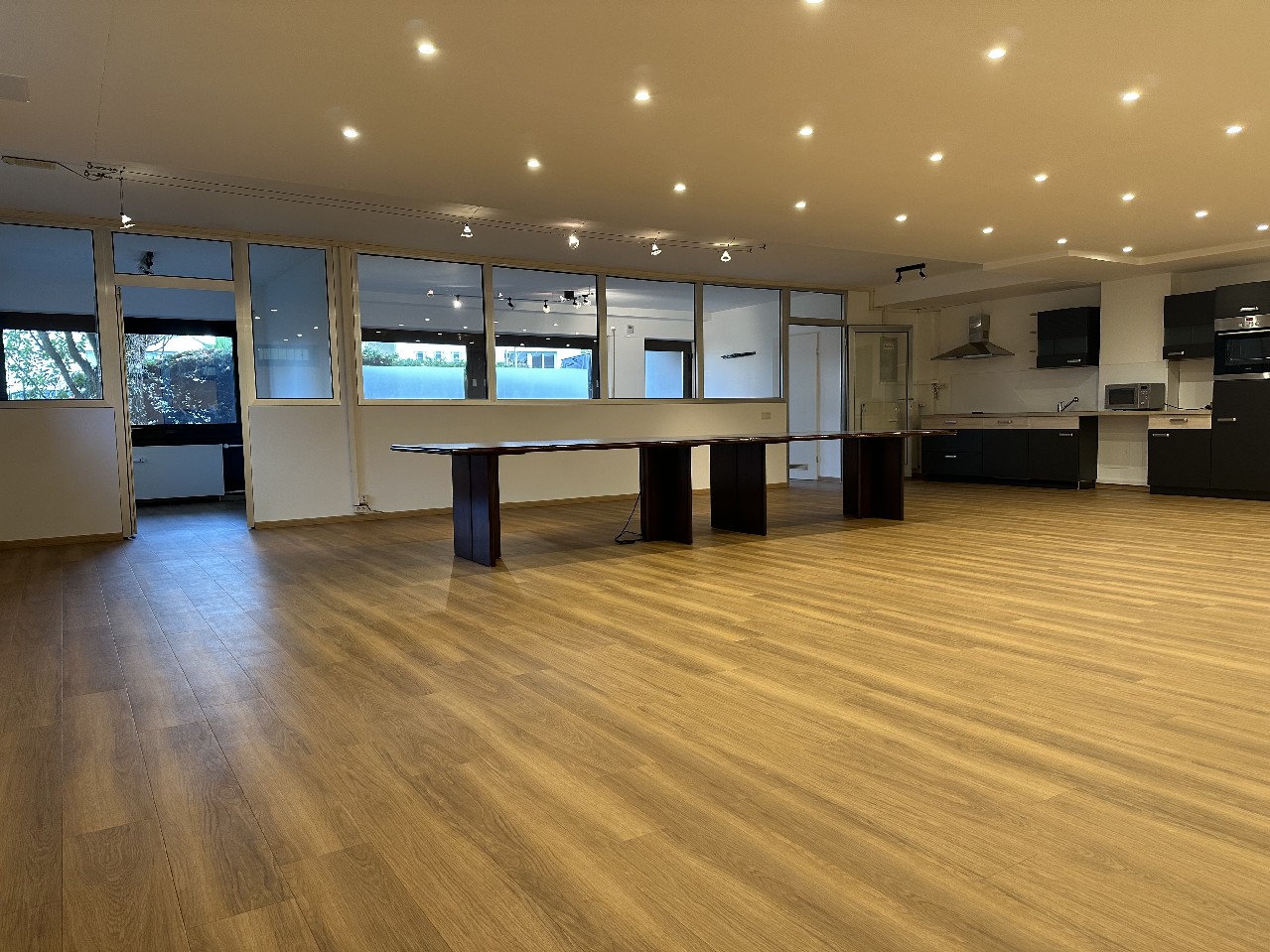 Großzügiges Büro/ Praxis oder Lager in Bonn-Bad Godesberg