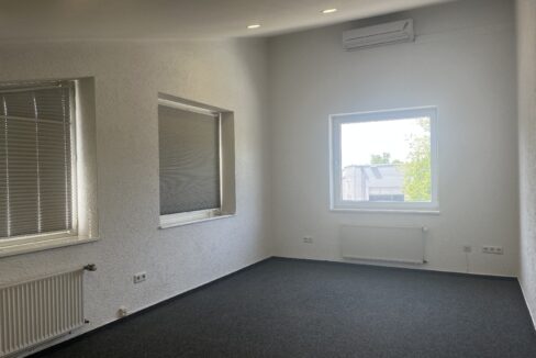 Büro 6