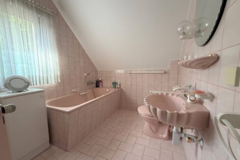 Wannenbad OG