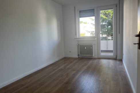 Gäste-/Arbeitszimmer